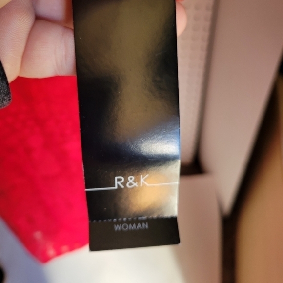 R&K size 24W red lace‎ dress with bell sleeves NWT - Picture 8 of 10